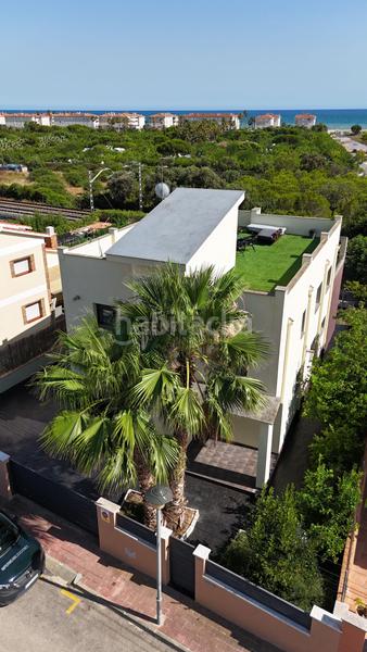 Foto 564b5ee2-a7a1-4e88-961a-7527684bb6e8. Casa in carrer sant cosme i damià in Bonavista Vendrell (El)