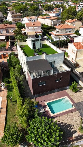 Foto be9e9eac-66cc-4347-8a02-c0d991e3ff58. Casa in carrer sant cosme i damià in Bonavista Vendrell (El)