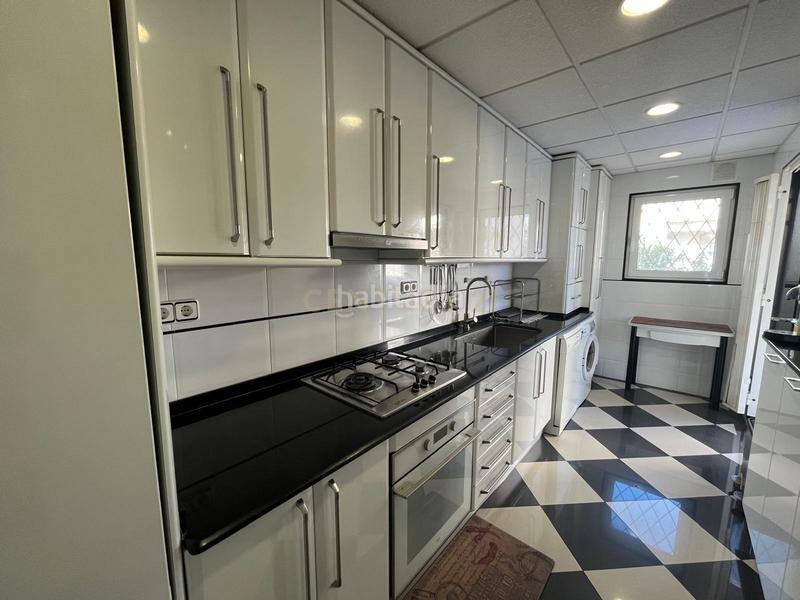 Foto 45949521-395e-4270-81ab-2051486a3637. Miete appartement in passeig marítim in Can Nicolau - Les Sorres - Valparaiso Cunit