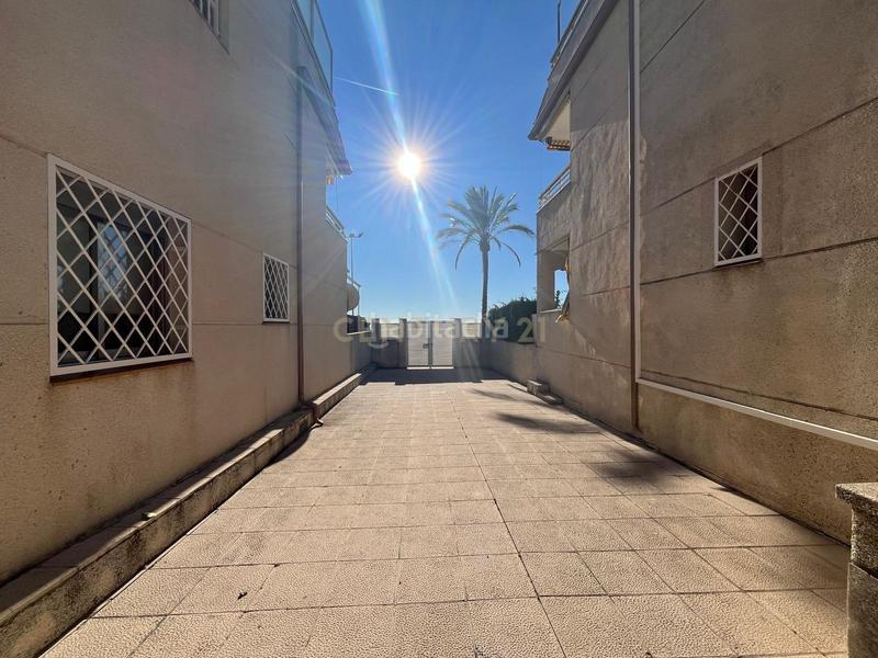 Foto 85819b80-42e9-41c8-8d74-a69edfce66a5. Miete appartement in passeig marítim in Can Nicolau - Les Sorres - Valparaiso Cunit