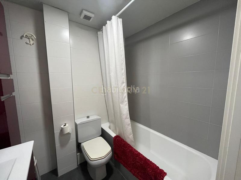 Foto 8bfa14ea-caf1-43f4-8480-2632de33bf24. Miete appartement in passeig marítim in Can Nicolau - Les Sorres - Valparaiso Cunit