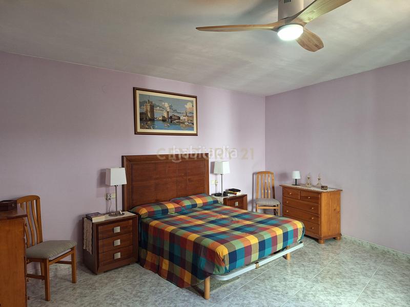 Foto 55927bbf-efb2-4315-b202-a24bea13f5aa. Casa a plaça major a Sanaüja