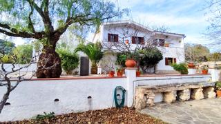 Casa a Circunvalació 3. Masía en venta en vespella de gaià