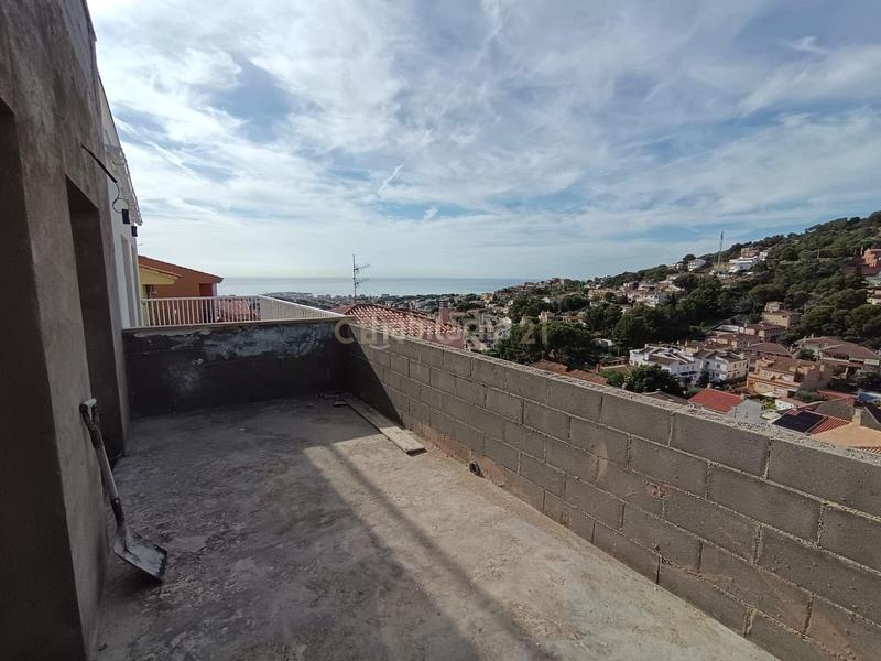 Foto 9bcc2190-28b6-4f2f-9bc8-579bde6ce1eb. Casa a carrer del pacífic a Segur de Calafell nucli urbà Segur de Calafell