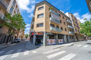 Local Comercial a Carrer de cervantes, 91, calella, spain n2-95. Amplio local comercial en el centro de calella. rentabilidad des
