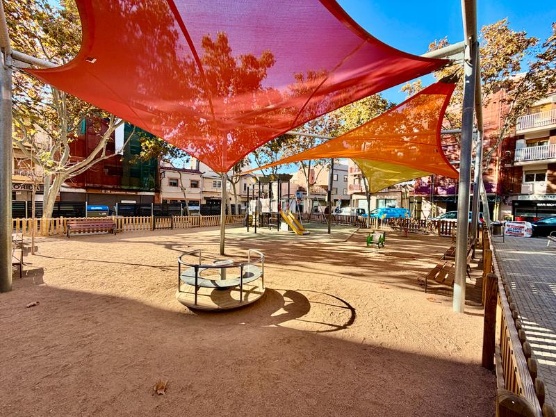 Foto e2bea0c0-1249-42ad-8c17-227ebb339198. Pis a carrer del principat d'andorra 1 a La Gavarra Cornellà de Llobregat