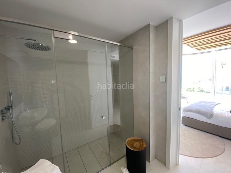 Foto cc7b2866-3628-4bc1-b405-a87f03936572. Àtic amb aparcament piscina a altos de Estepona Estepona