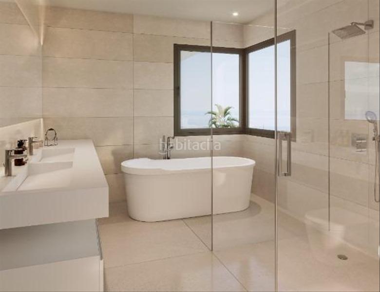 Foto 28edb4fb-f299-4c9a-b9bd-aecc594c7337. Casa pareada urbanización soul santa clara golf en Marbella