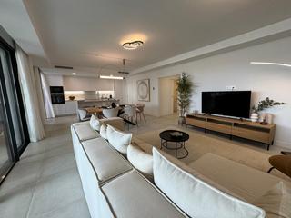Maison jumelée à El Faro de Calaburra - Chaparral. Adosado con vista al mar despejada, con jardín 23 m2