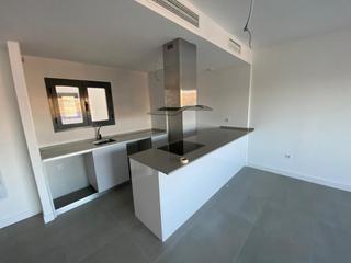 Àtic a Santa Isabel. Ático dúplex con solárium 77 m2 y terraza 9.5 m2