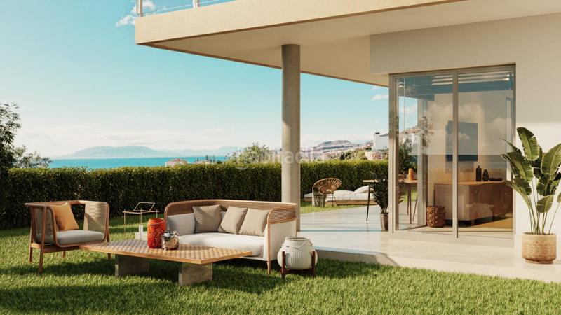 Foto 9356e4d4-b15f-414c-b4fe-25d2e51ef1d1. Rez-de-chaussée avec chauffage parking piscine dans Rincón de la Victoria