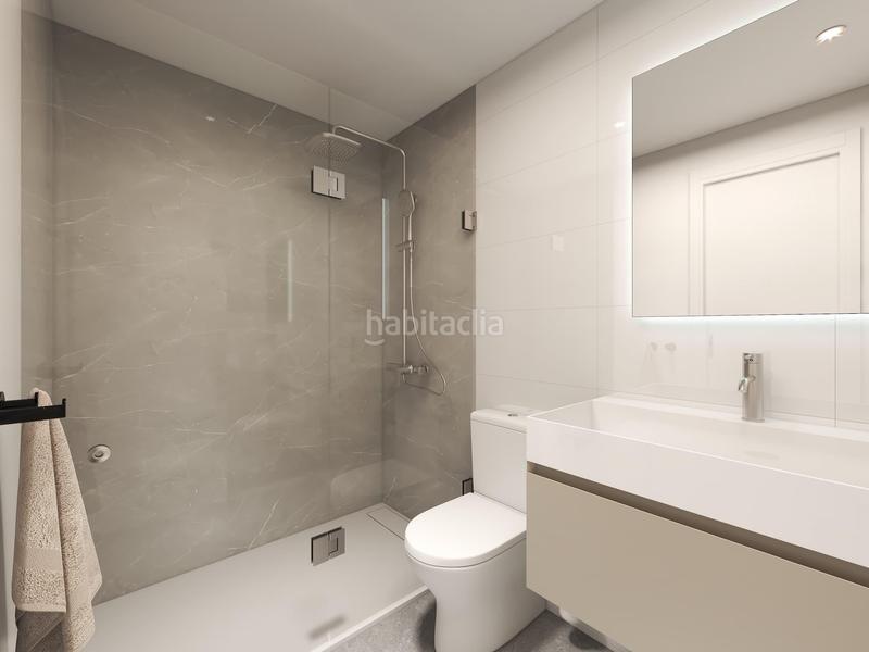 Foto bd9eb6fd-7e02-4d60-8a6a-870cba1f37f2. Apartament amb calefacció aparcament piscina a Las Flores Mijas