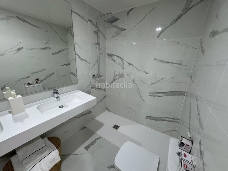 Foto 0385eb79-24b3-49c2-afbd-c39613bcbd40. Àtic amb calefacció aparcament piscina a Limonar Málaga