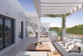 Àtic a Limonar. Ático con terraza y solarium, además de trastero y plaza de gara