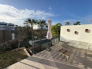 Casa aparellada a Pinos de Alhaurín