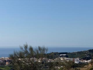 Apartament a Torrox Pueblo. Las viviendas son pasantes ventilación cruzada , con amplias ter
