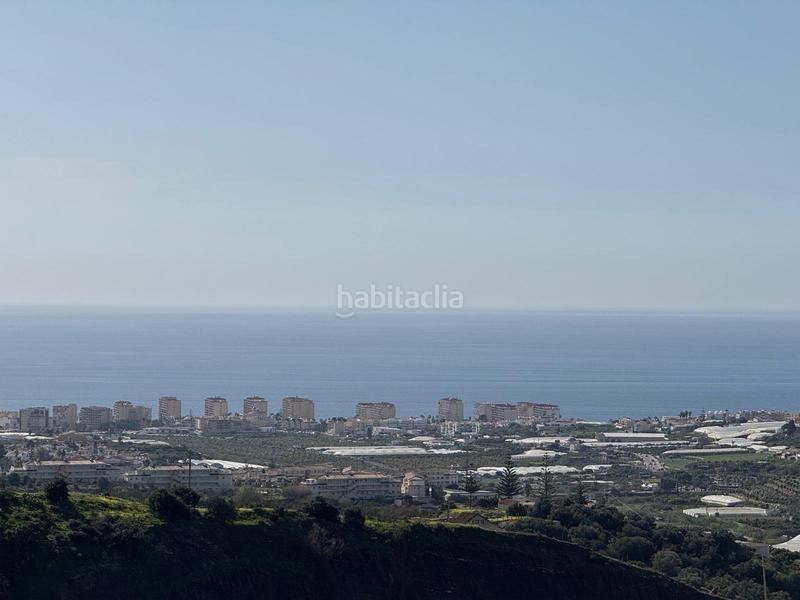 Foto 019ed345-8226-4978-bbc7-a88f3e471d98. Apartamento las viviendas son pasantes ventilación cruzada , con amplias terrazas , salón con cocida incorpora en Torrox