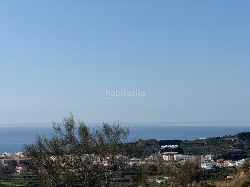 Foto 35ac1ff9-e025-44da-8039-858356e4ce58. Apartamento las viviendas son pasantes ventilación cruzada , con amplias terrazas , salón con cocida incorpora en Torrox