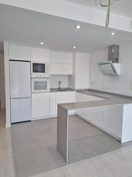 Foto c82623bd-ea30-40c0-bcaa-1e342e6d52f0. Appartement mit heizung parking pool in Lo Cea Rincón de la Victoria