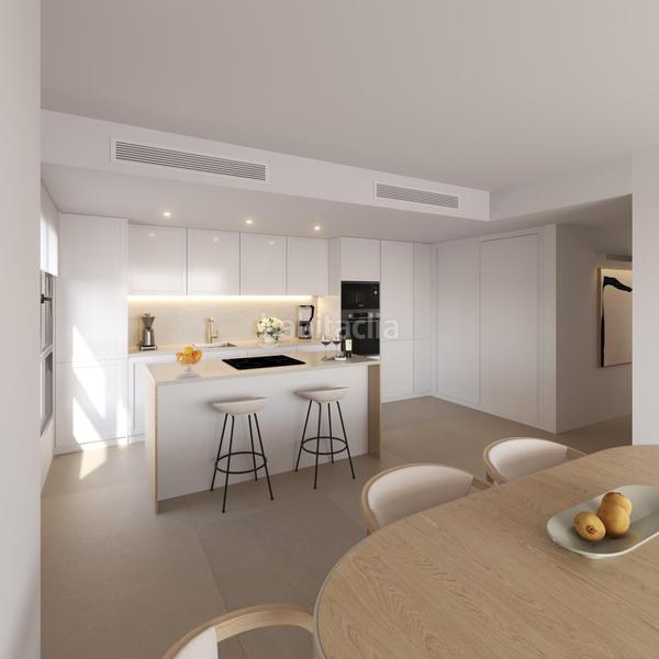 Foto 46fdfc0e-d357-49ce-9f8c-b4a2eafd1542. Apartamento apartments in en Las Gaviotas - Carvajal Fuengirola