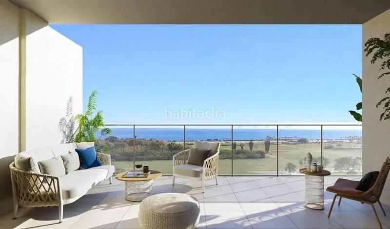 Foto 061cb398-951d-4ee5-83b6-766222b89608. Attico con parcheggio piscina in Poniente-Faro Torre del Mar