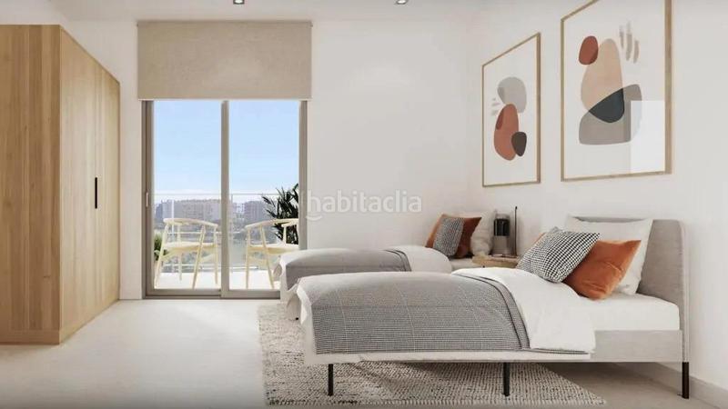 Foto 145273aa-f14a-4a0b-9a4d-54fa8af57d7e. Attico con parcheggio piscina in Poniente-Faro Torre del Mar