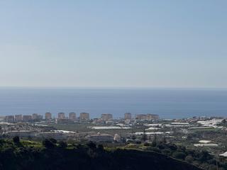 Piano terra in Torrox Pueblo. Las viviendas son pasantes ventilación cruzada , con amplias ter