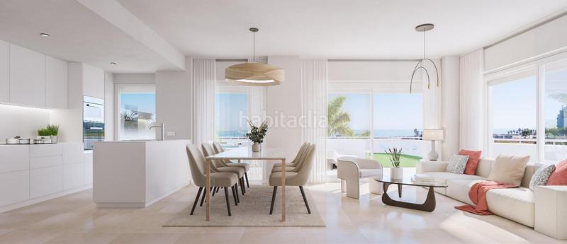 Foto d759f164-ec40-43ee-9ec2-bcddbd03f0e1. Apartamento piso con terraza 29 m2 tan solo 300 m del mar en Torre del Mar