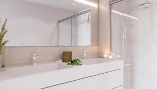 Appartement à Poniente-Faro. Piso con terraza 29 m2  tan solo 300 m del mar