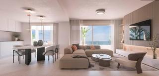 Planta baixa en Algarrobo Costa. Piso con jardin 256m2   tan solo 300 m del mar con vista al mar
