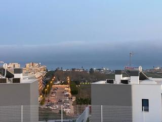 Casa aparellada en Via Mlaga. Adosado esquina con vista al mar  3 dormitorios 2 baos y aseo c
