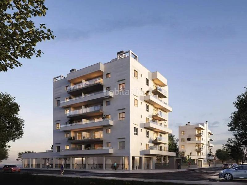 Foto 0b0dbee8-1a4d-4852-b88c-d016475282c8. Apartamento piso en Poniente-Faro Torre del Mar