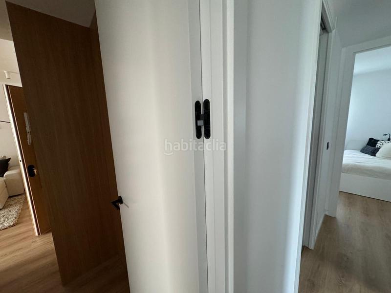 Foto 1d9c06e1-2c4c-46d3-97ea-ea1cc87d5c43. Planta baixa amb calefacció aparcament piscina a Málaga