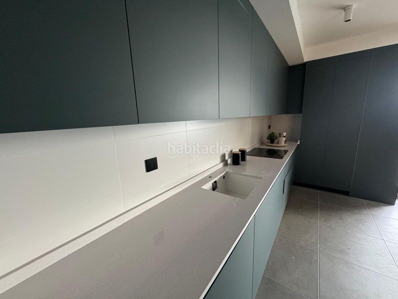 Foto 57078d5c-46bc-4248-bccd-e2ad32d184a7. Planta baixa amb calefacció aparcament piscina a Málaga