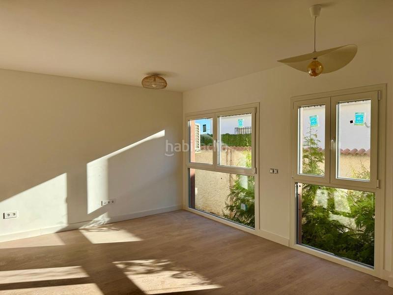 Foto 25f89b3b-3450-4a94-bc64-41fd1aec8c89. Casa en Montemar Torremolinos