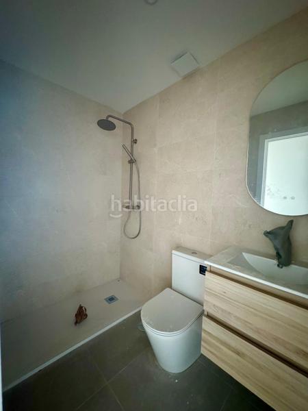 Foto 6062301d-3986-4dbc-8271-7c8f43db737f. Casa en Montemar Torremolinos