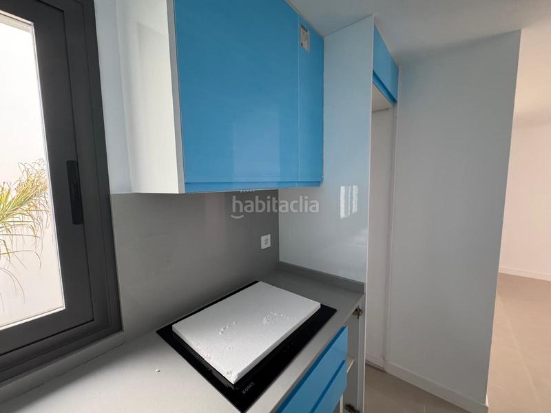 Foto a465de9f-5cdd-49a5-af7f-67f0a7a99d66. Attico con parcheggio piscina in Almayate Bajo