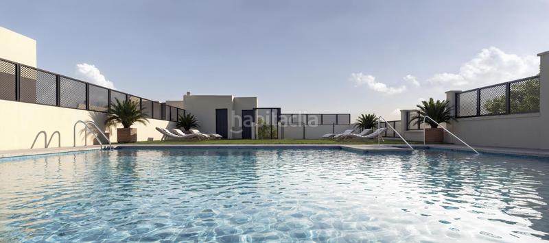 Foto 9b5c9eb1-a0de-4268-b82c-477fc7059955. Casa adossada amb calefacció aparcament piscina a Nerja