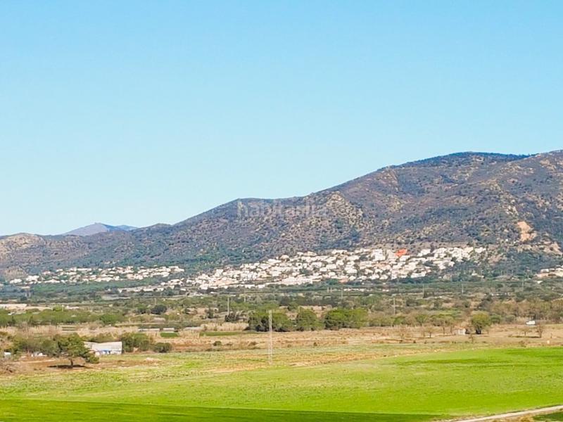 Foto 586e9d9f-6351-4fc1-b46e-e182e97231f3. Terreny residencial a Palau-saverdera