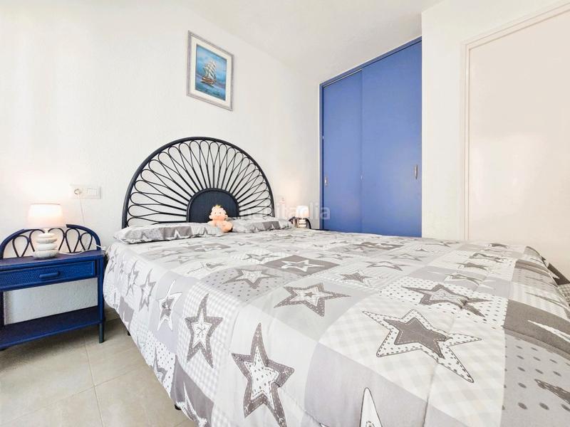 Foto ea1e75ac-6a3b-4163-85dd-6d3127129597. Apartamento en avinguda de la gola de l'estany 14 primera línea de playa con vistas al mar en Roses