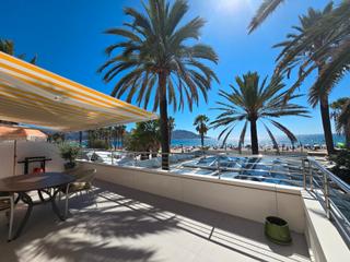 Apartament a Avinguda de la platja 1