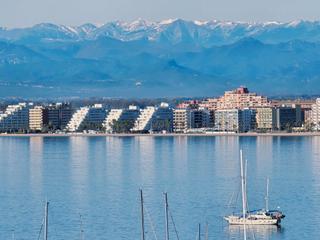 Apartament a Avinguda de la platja 1. Primera lnea de playa con vistas al mar