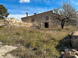 Masia a Sierra Engarcerán. Masia cerca els ibarsos - els rosildos