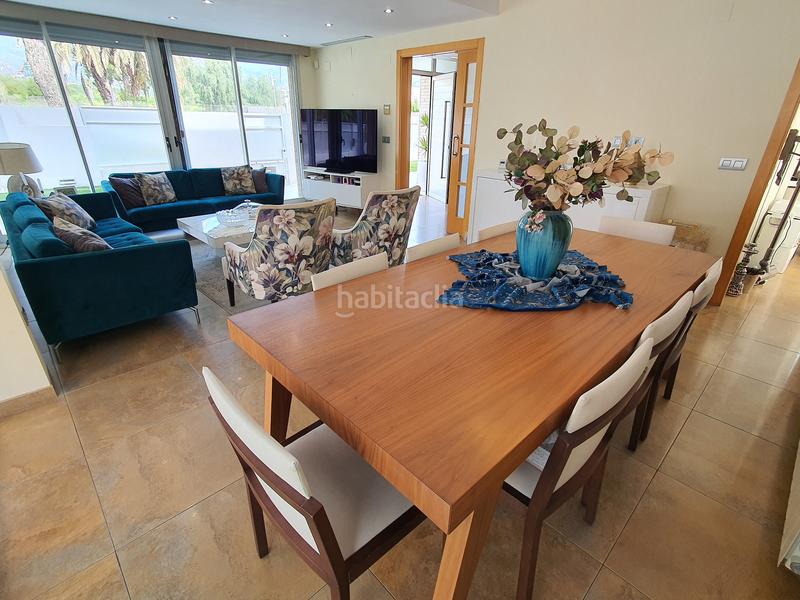 Foto c180020f-b2c0-4705-92b2-7a71b6b542eb. Chalet in gran avinguda jaume i 195 in Els Terrers Benicasim / Benicàssim