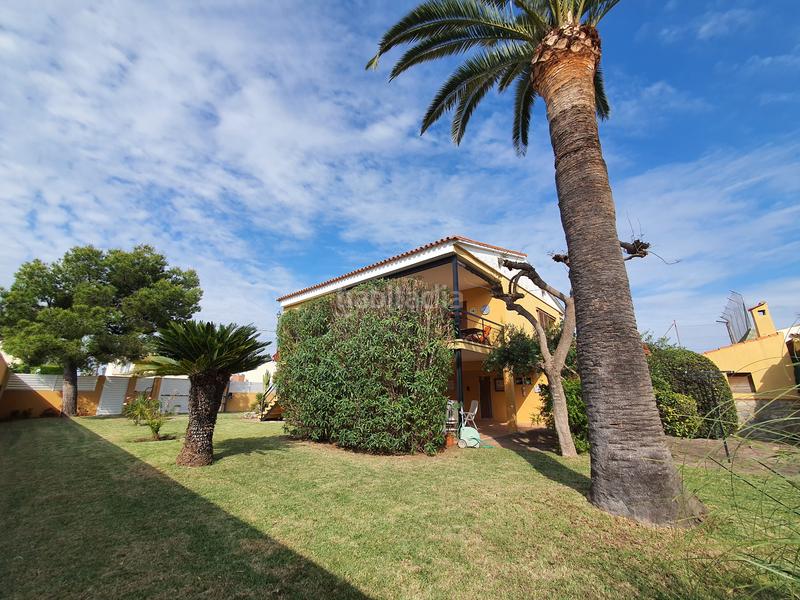Foto f11e911d-e3f8-4a3c-8185-3f43379e8fb2. Chalet casa/chalet independiente en venta en benicàssim/benicasim, zona: cerca del pirulí: playa heliópolis. urbana-residencial. en Benicasim / Benicàssim