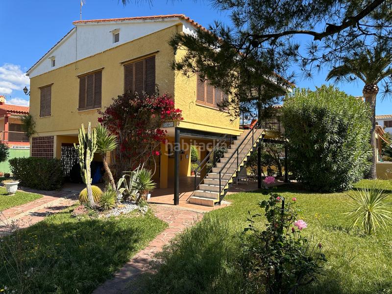 Foto f8de529e-03a4-477e-be10-e458a4d52216. Chalet casa/chalet independiente en venta en benicàssim/benicasim, zona: cerca del pirulí: playa heliópolis. urbana-residencial. en Benicasim / Benicàssim