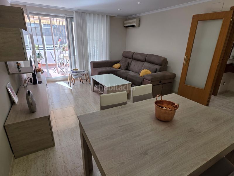 Foto b6f0c01e-db21-40dc-855a-b69871e463df. Flat with parking in Centro Almazora / Almassora