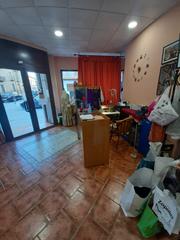 Local Comercial a Úbeda. Se vende local comercial zona plaza de toros de ubeda