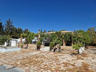 Xalet a Torreperogil. Se vende chalet en torreperogil