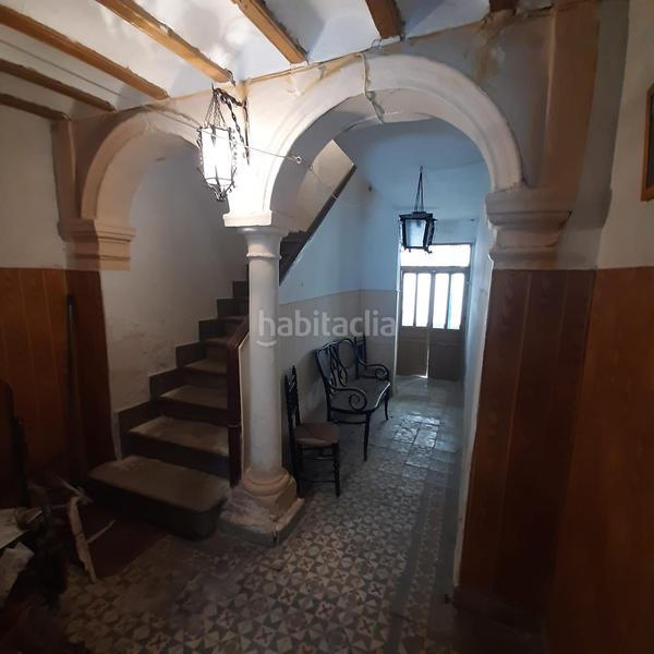 Foto 7e8058a1-70e6-4e4d-a483-5d351f665975. Casa amb aparcament a Úbeda